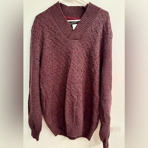 Jos. A. Bank Men’s V-Neck Burgundy Sweater - NWT
